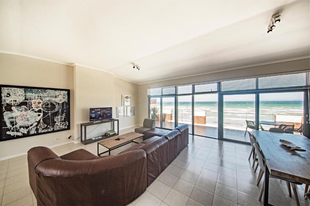 Surferscorner Self Catering Apartments Muizenberg Exterior foto